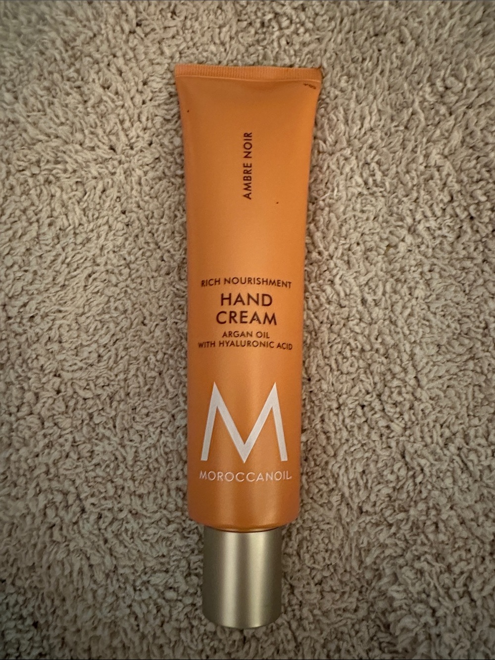 Moroccanoil ambre noir hand cream. 3.4 oz, no seal but not used.